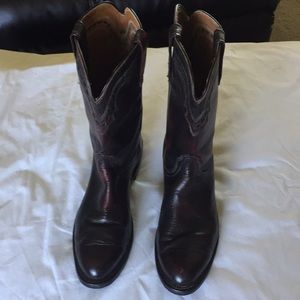 Used Men’s Lucchese 2000 cowboy boots